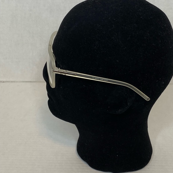 NYS COLLECTION Iconic Aviator Style Glasses with lightweight clear frames. UV400 - Picture 4 of 6